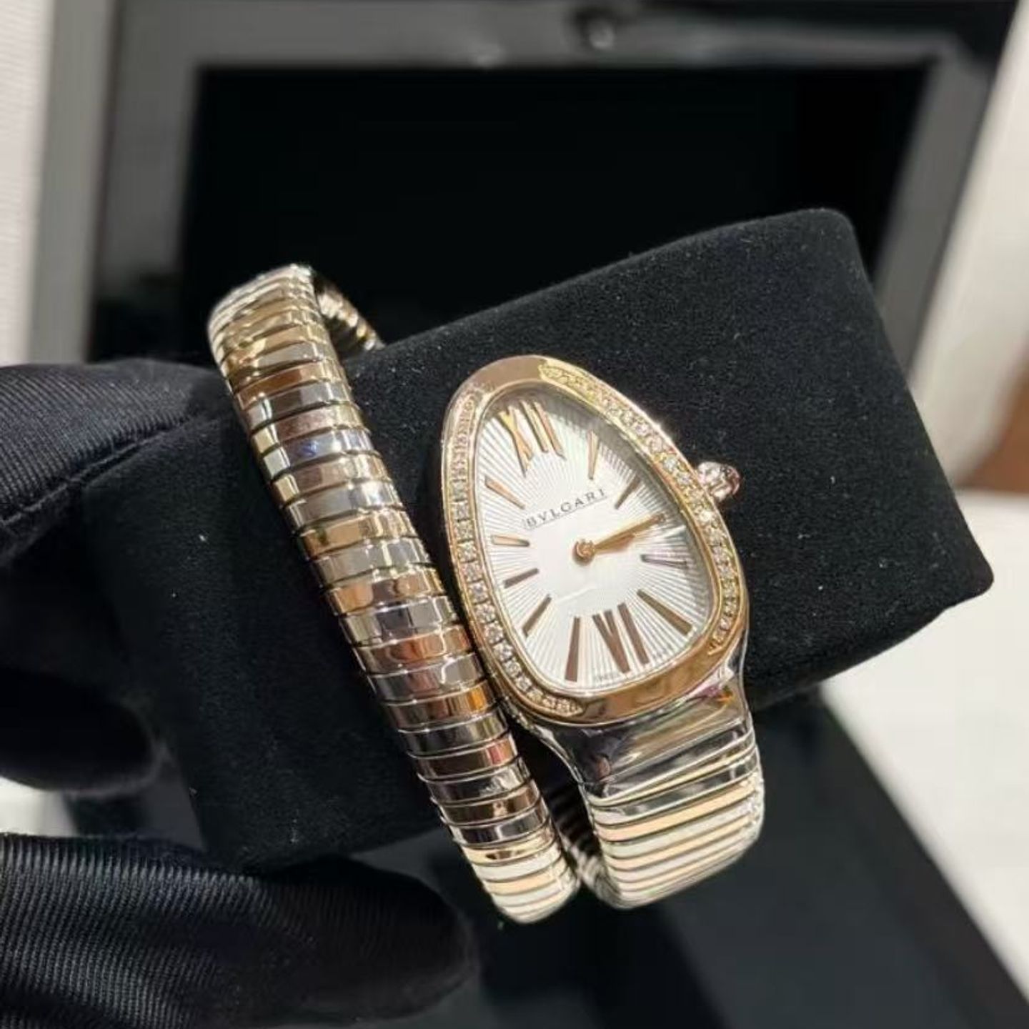 Bulgari Serpenti 102237 - (4/4)