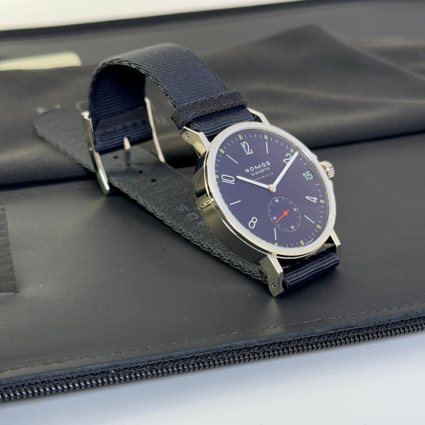 NOMOS Ahoi 518 - (4/5)