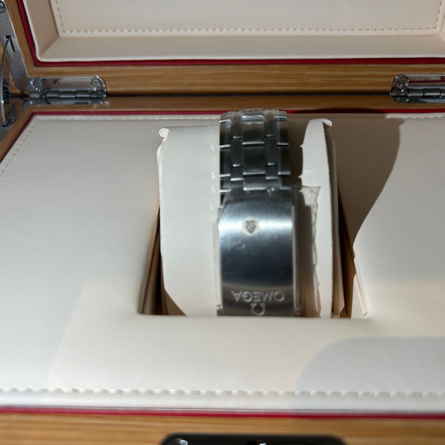 Omega Seamaster Diver 300 M 210.30.42.20.01.001 (2024) - Black dial 42 mm Steel case (4/8)