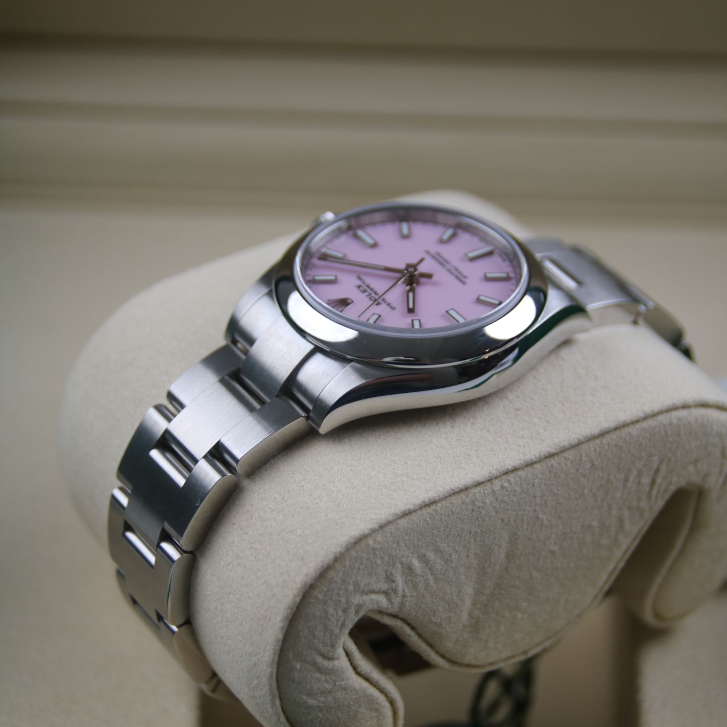 Rolex Oyster Perpetual 31 277200 (2025) - Pink dial 31 mm Steel case (5/8)