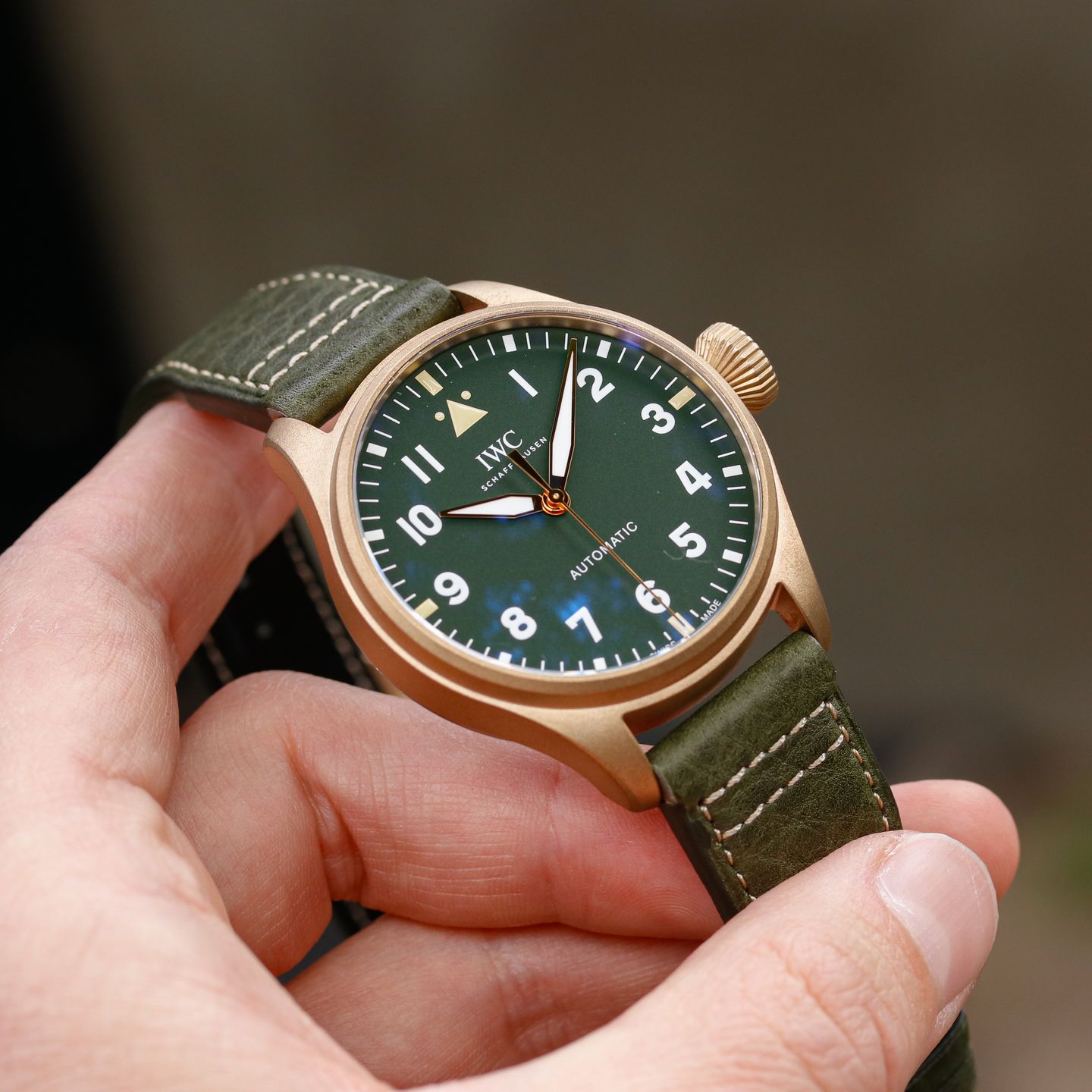 IWC Big Pilot IW329702 (2022) - Green dial 43 mm Bronze case (2/8)