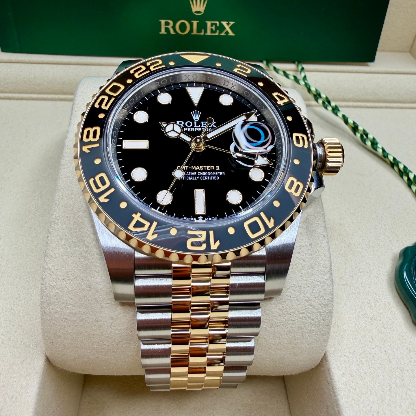 Rolex GMT-Master II 126713GRNR - (3/8)