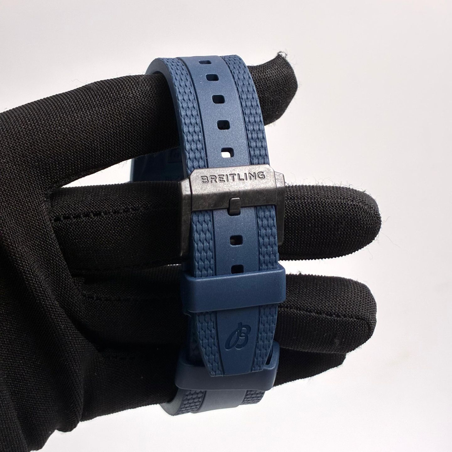 Breitling Endurance Pro X82310D51B1S1 - (4/4)