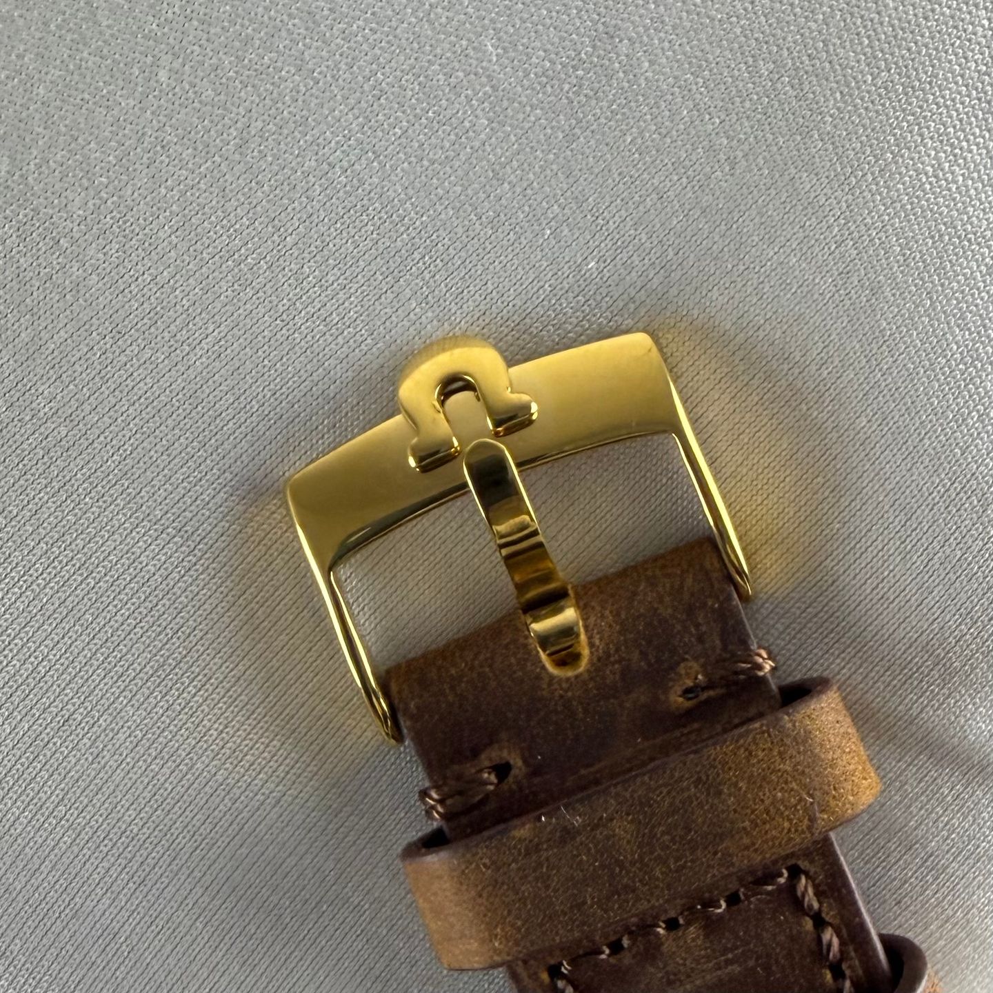 Omega Genève 166.0190 - (7/8)