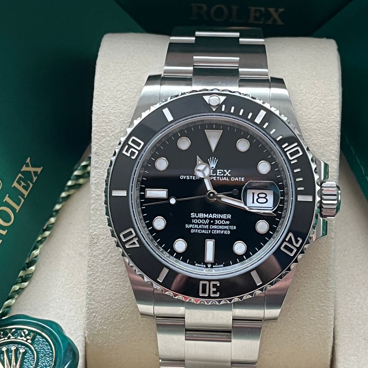 Rolex Submariner Date 126610LN - (1/5)
