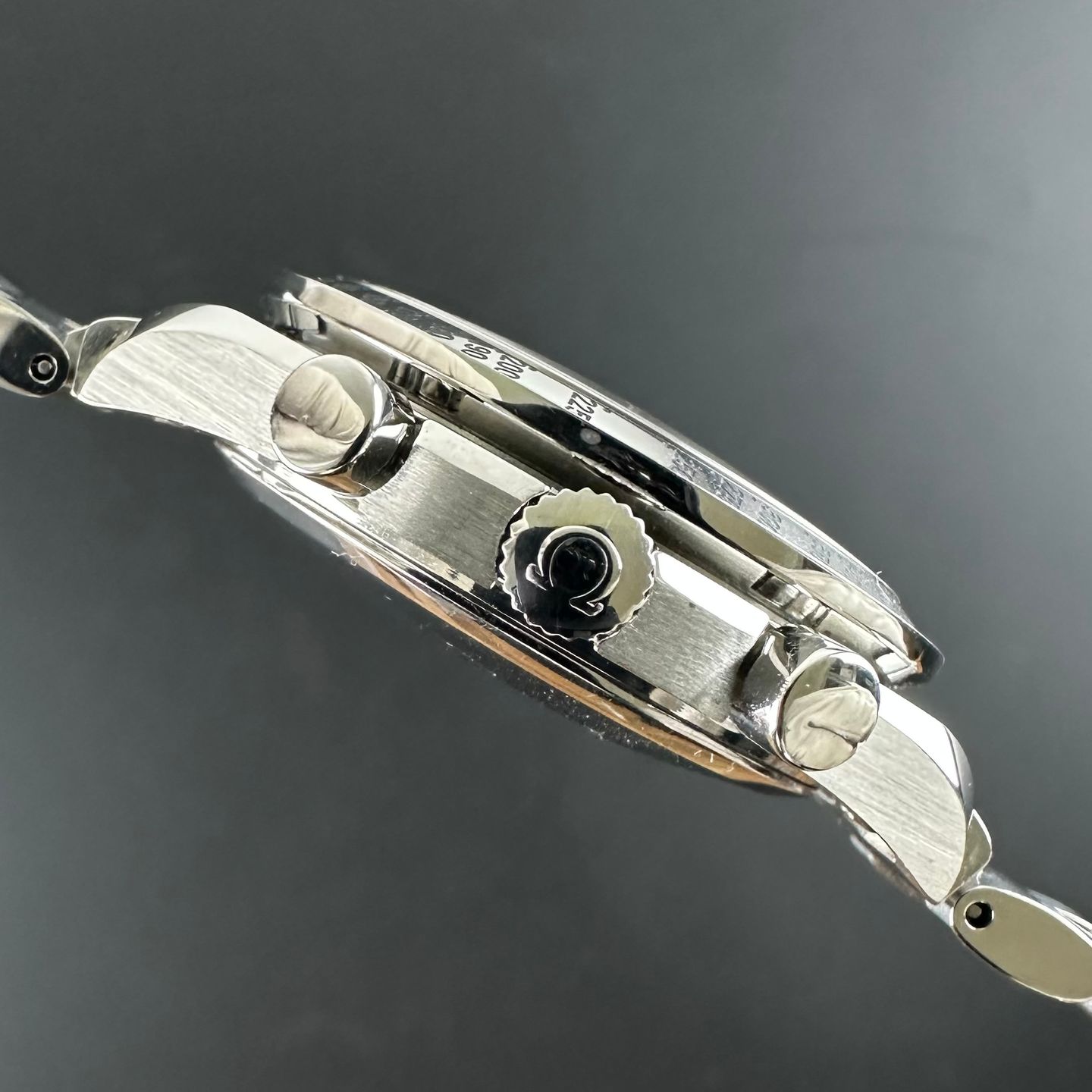 Omega Speedmaster Date 3513.5 - (5/8)