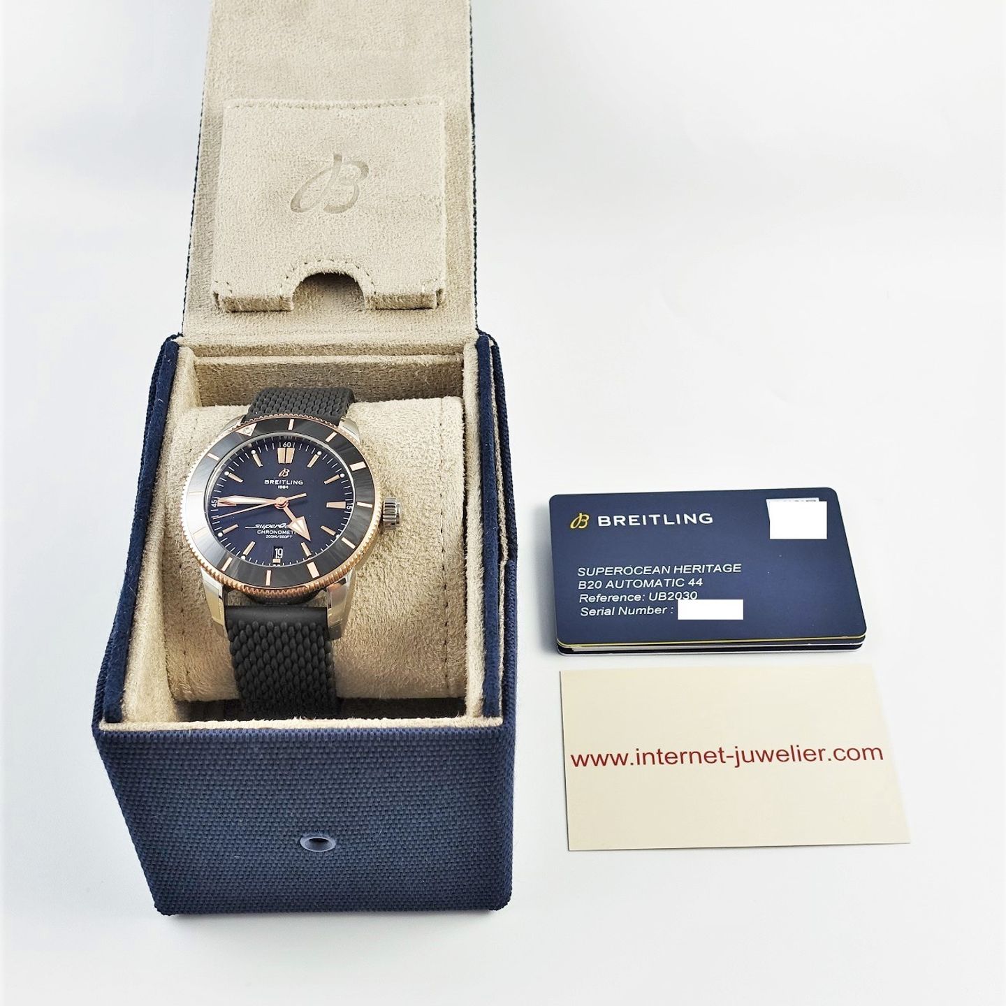 Breitling Superocean Heritage UB2030121B1S1 (2024) - Zwart wijzerplaat 44mm Staal (8/8)