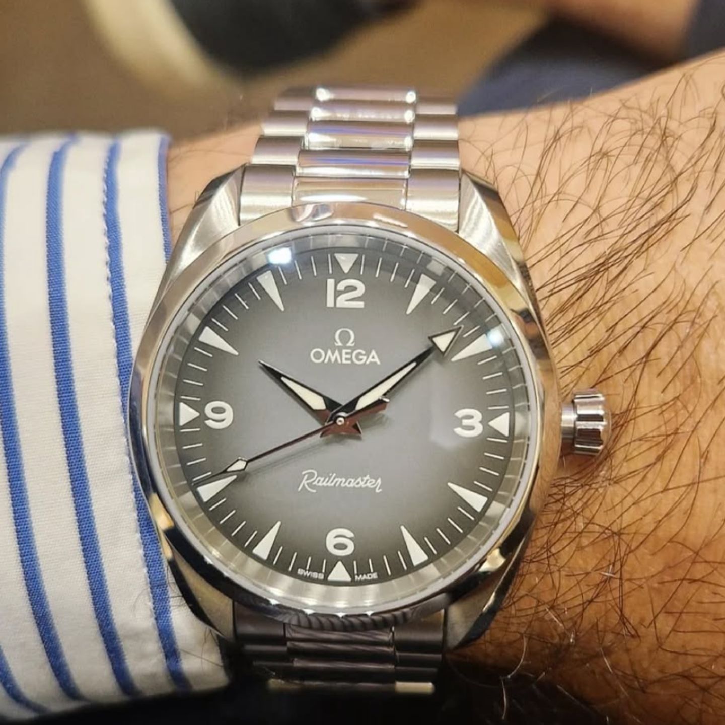 Omega Seamaster Railmaster 235.10.38.20.06.001 (2025) - Grey dial 38 mm Steel case (1/1)