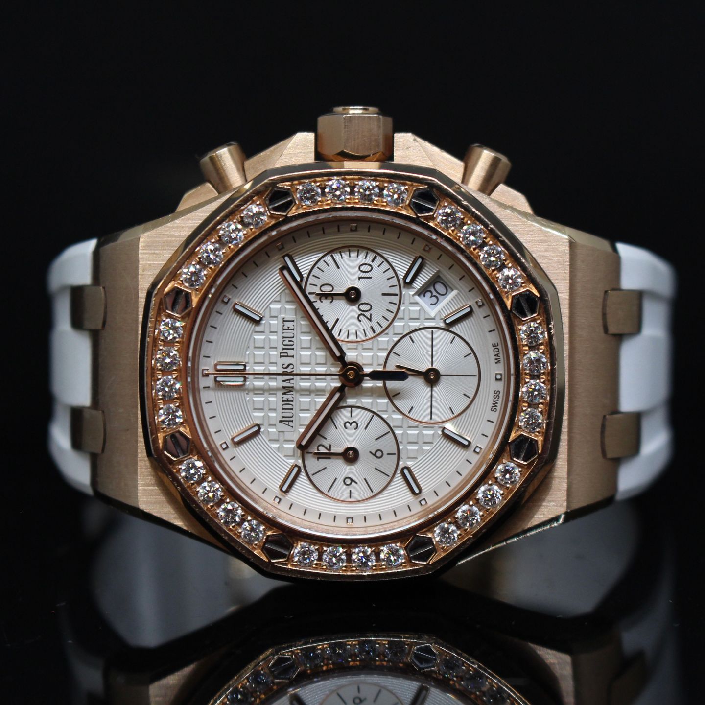 Audemars Piguet Royal Oak Offshore 26231OR.ZZ.D010CA.01 - (1/5)