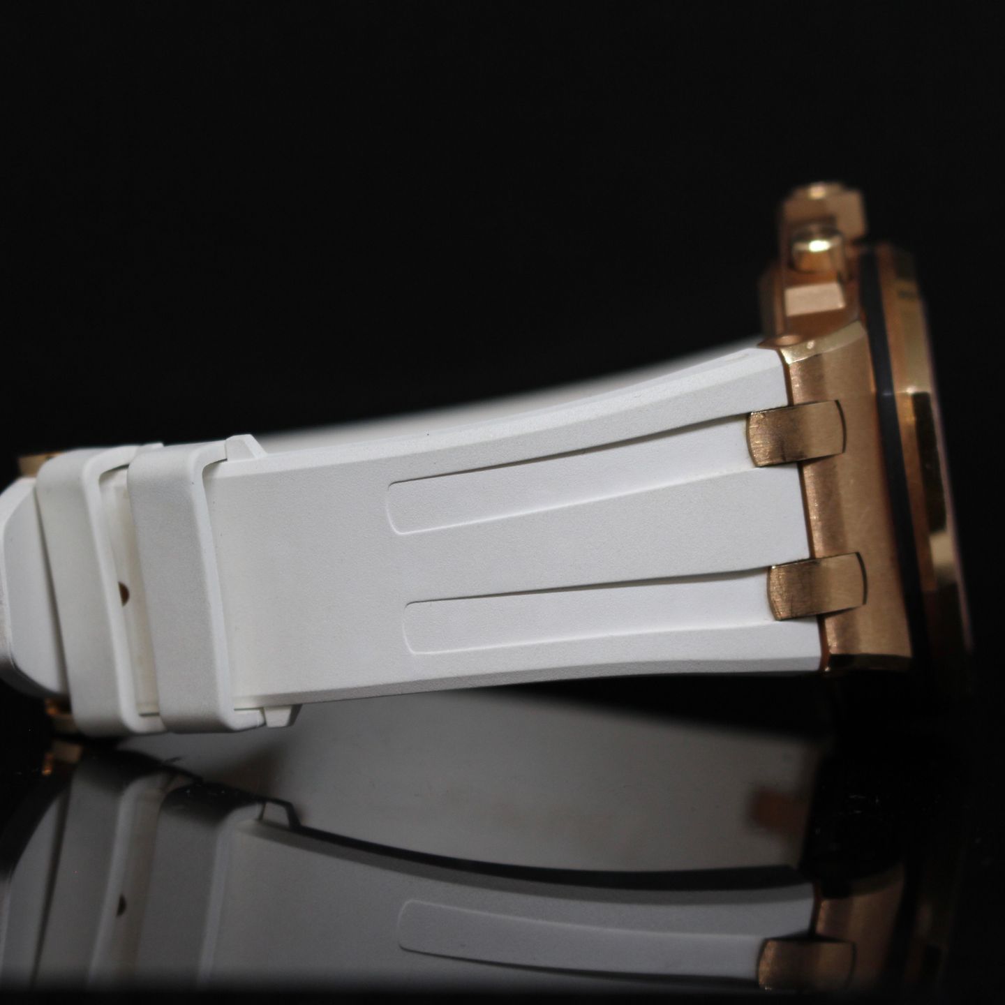 Audemars Piguet Royal Oak Offshore 26231OR.ZZ.D010CA.01 - (3/5)