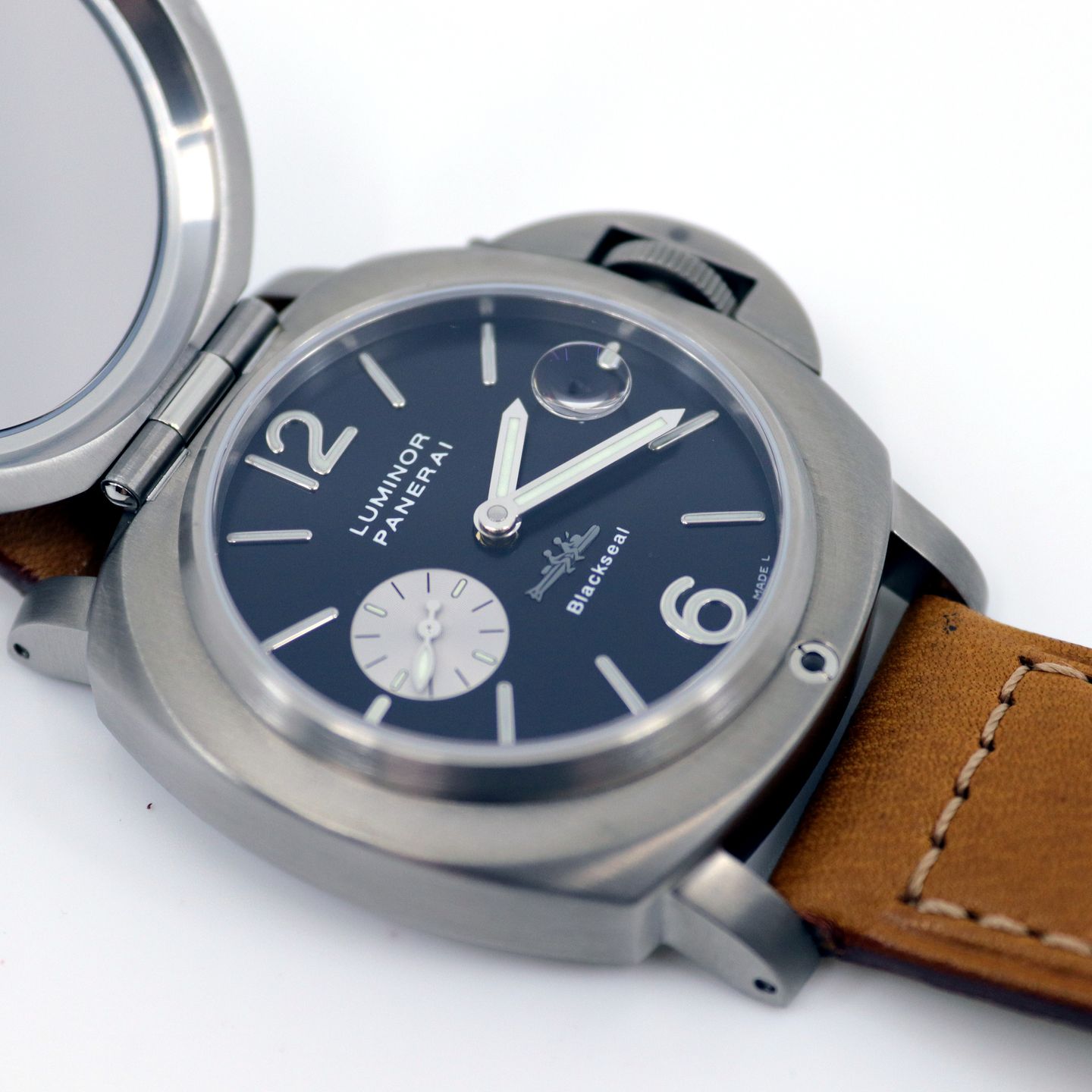 Panerai Special Editions PAM00076 (2002) - Zwart wijzerplaat 44mm Titanium (4/8)