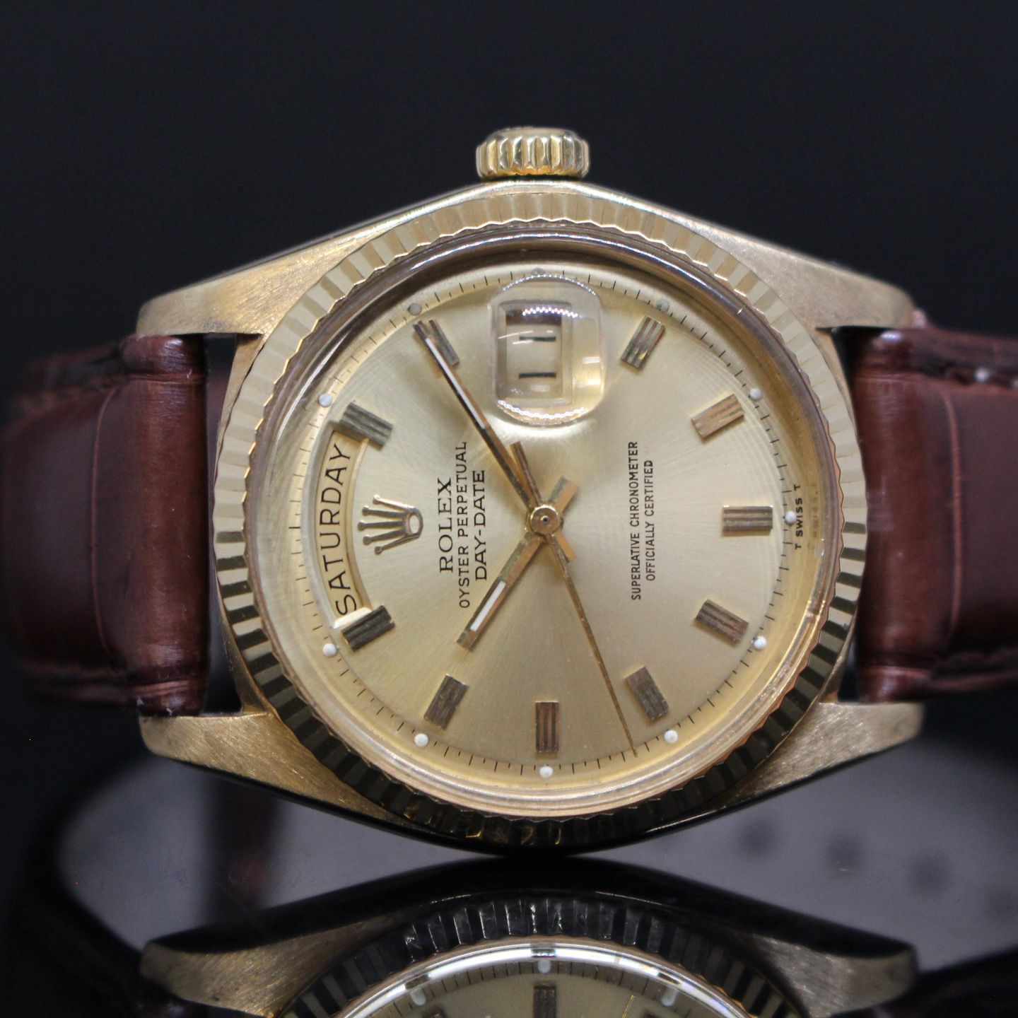 Rolex Day-Date 1803 (1973) - Champagne dial 36 mm Yellow Gold case (4/4)