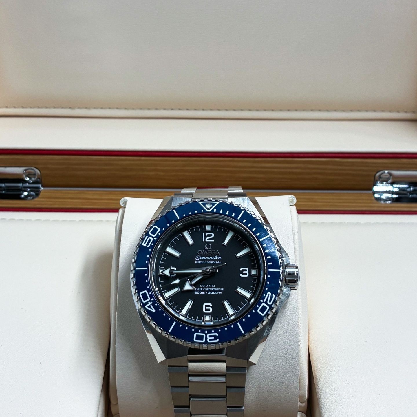 Omega Seamaster Planet Ocean 217.32.42.21.01.002 - (2/8)