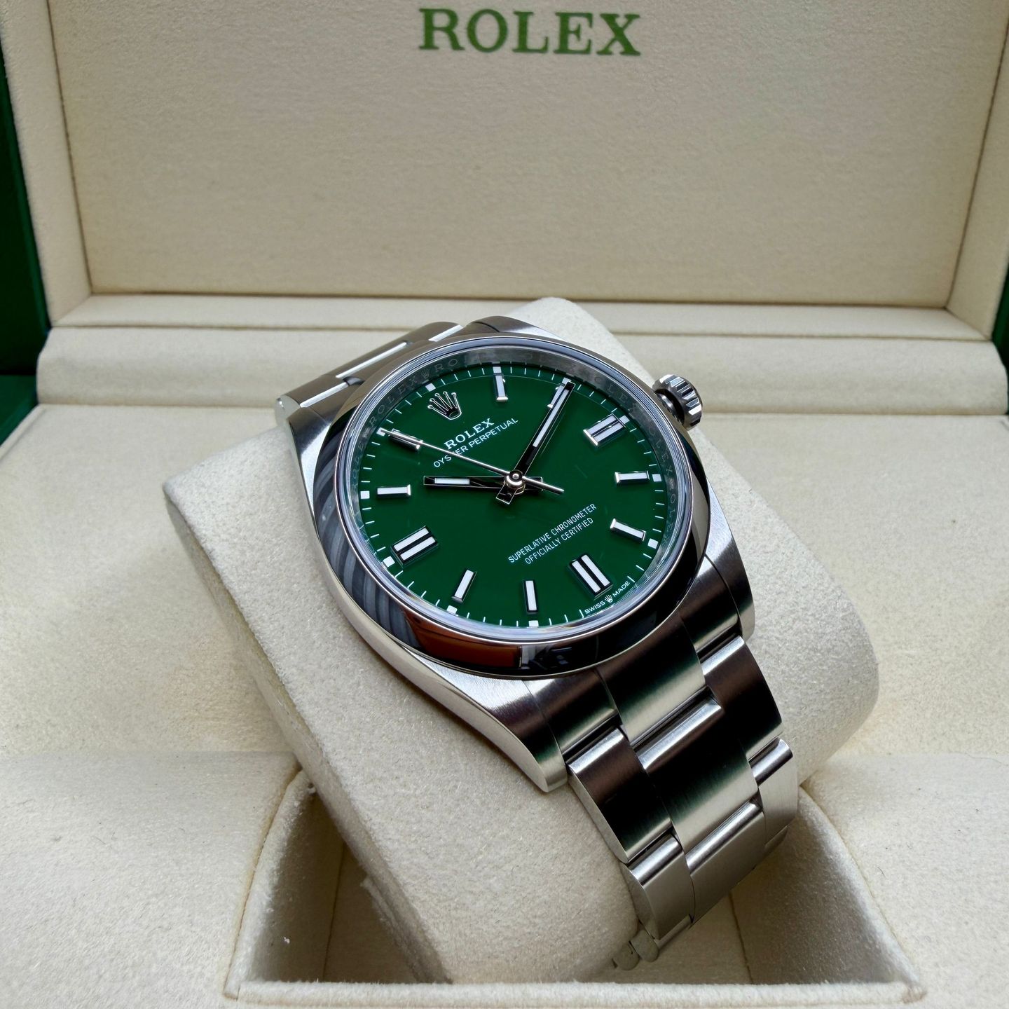 Rolex Oyster Perpetual 36 126000 - (1/8)