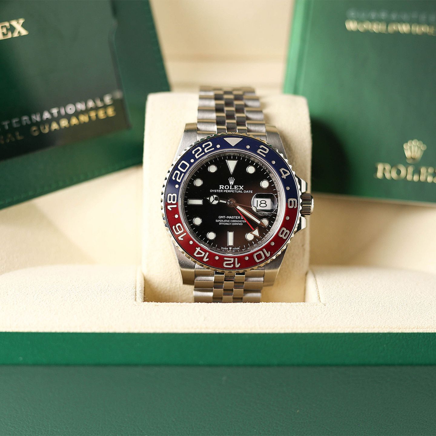 Rolex GMT-Master II 126710BLRO (2024) - Zwart wijzerplaat 40mm Staal (1/5)