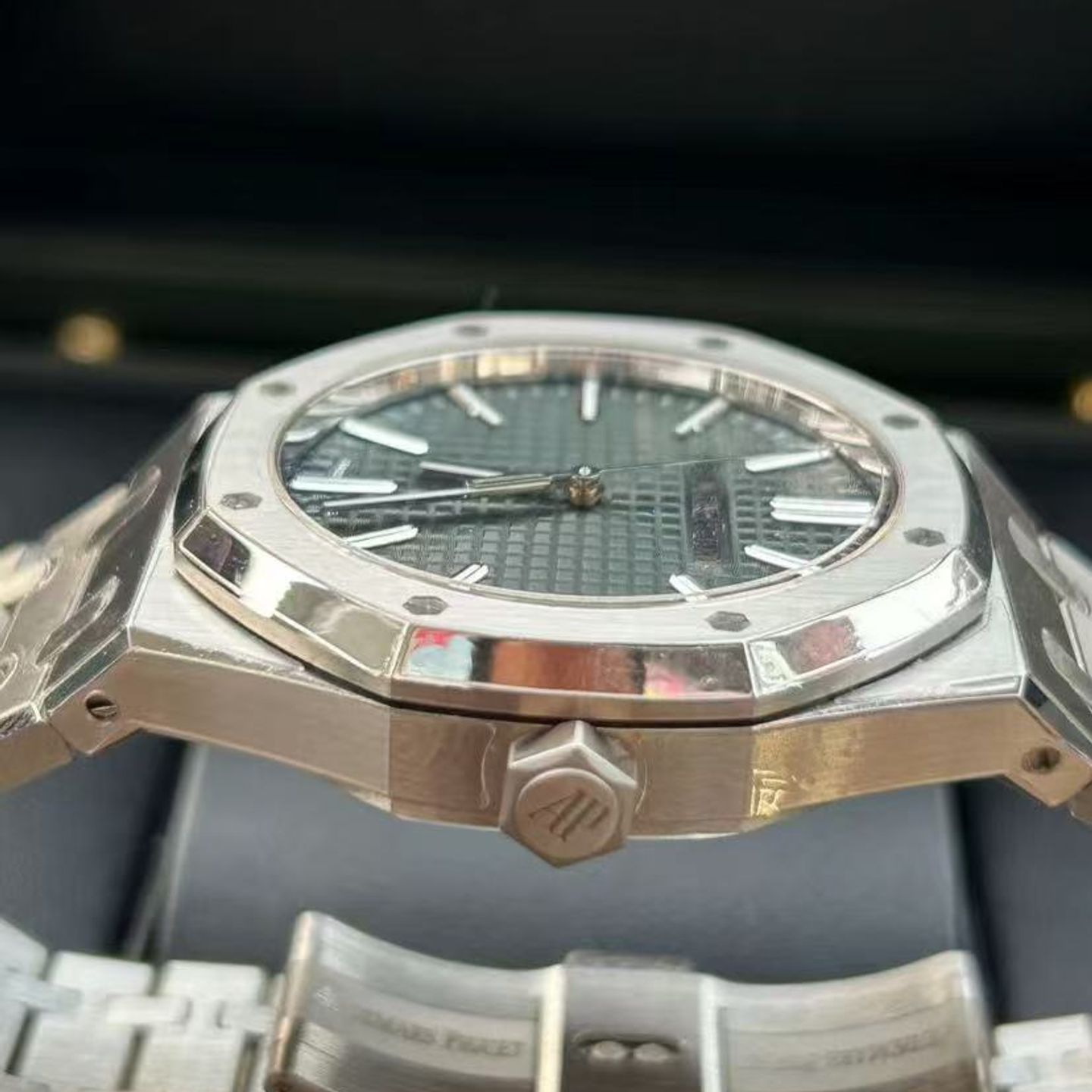 Audemars Piguet Royal Oak Selfwinding 15510ST.OO.1320ST.04 - (3/5)