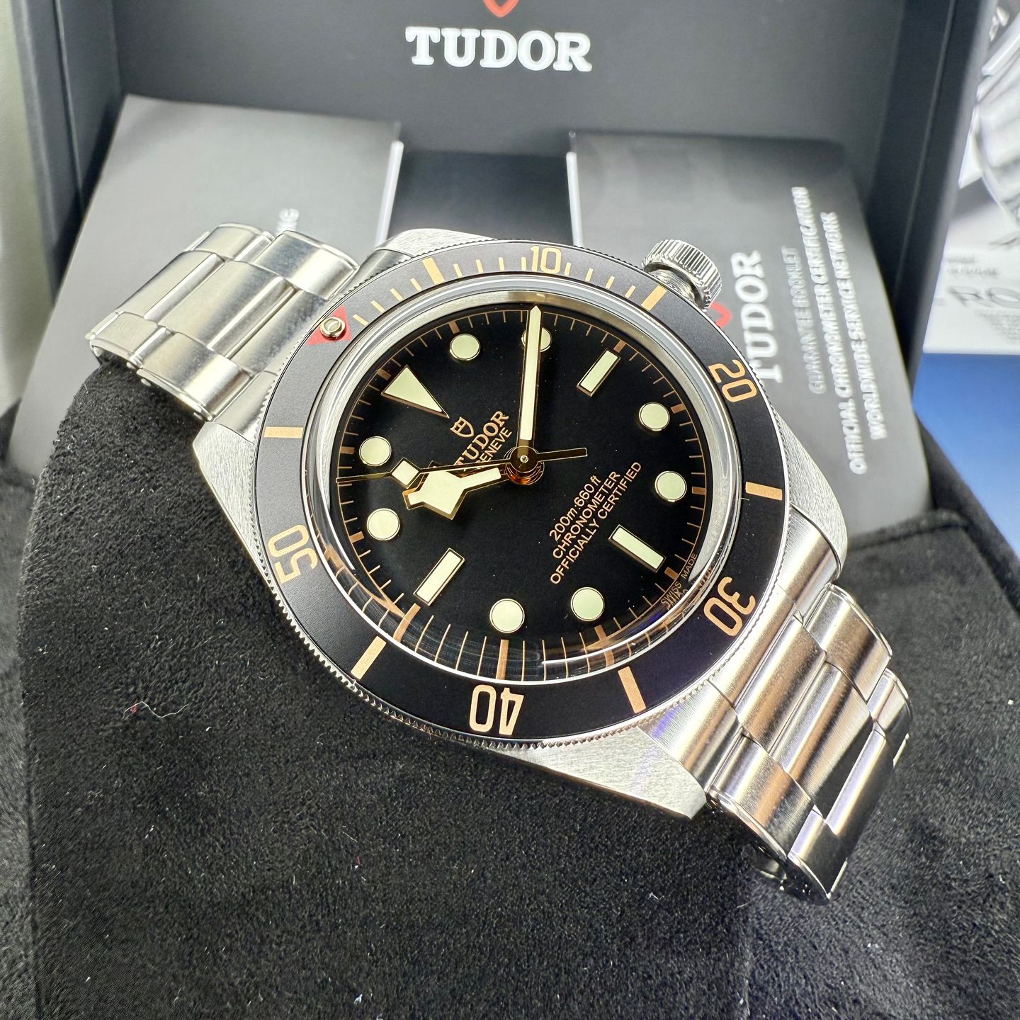 Tudor Black Bay Fifty-Eight 79030N (2025) - Black dial 39 mm Steel case (2/8)