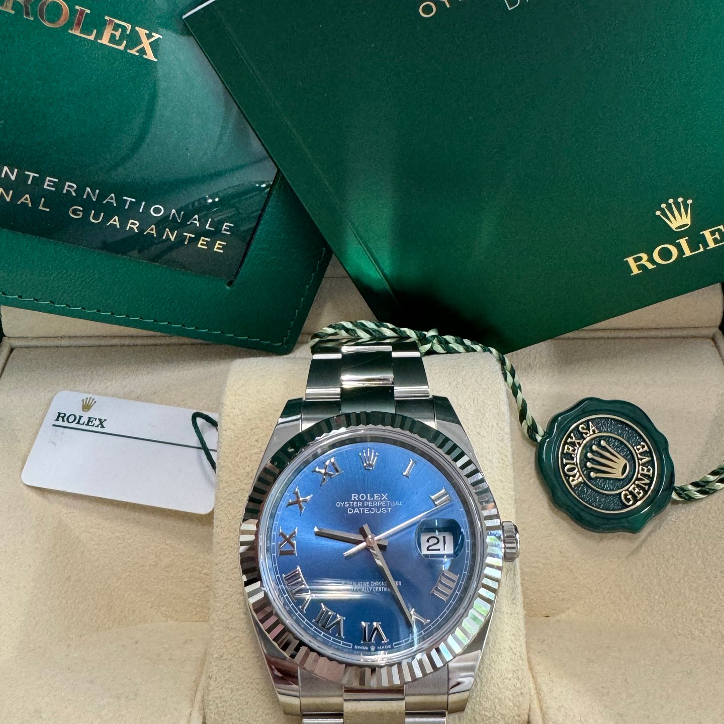 Rolex Datejust 41 126334 (2021) - Blue dial 41 mm Steel case (1/8)