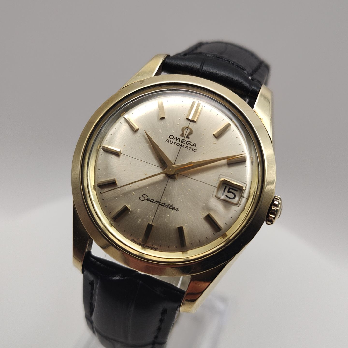 Omega Seamaster Omega Seamaster Automatic Vintage Cross Hair Date (1963) - Champagne dial 35 mm Steel case (1/8)