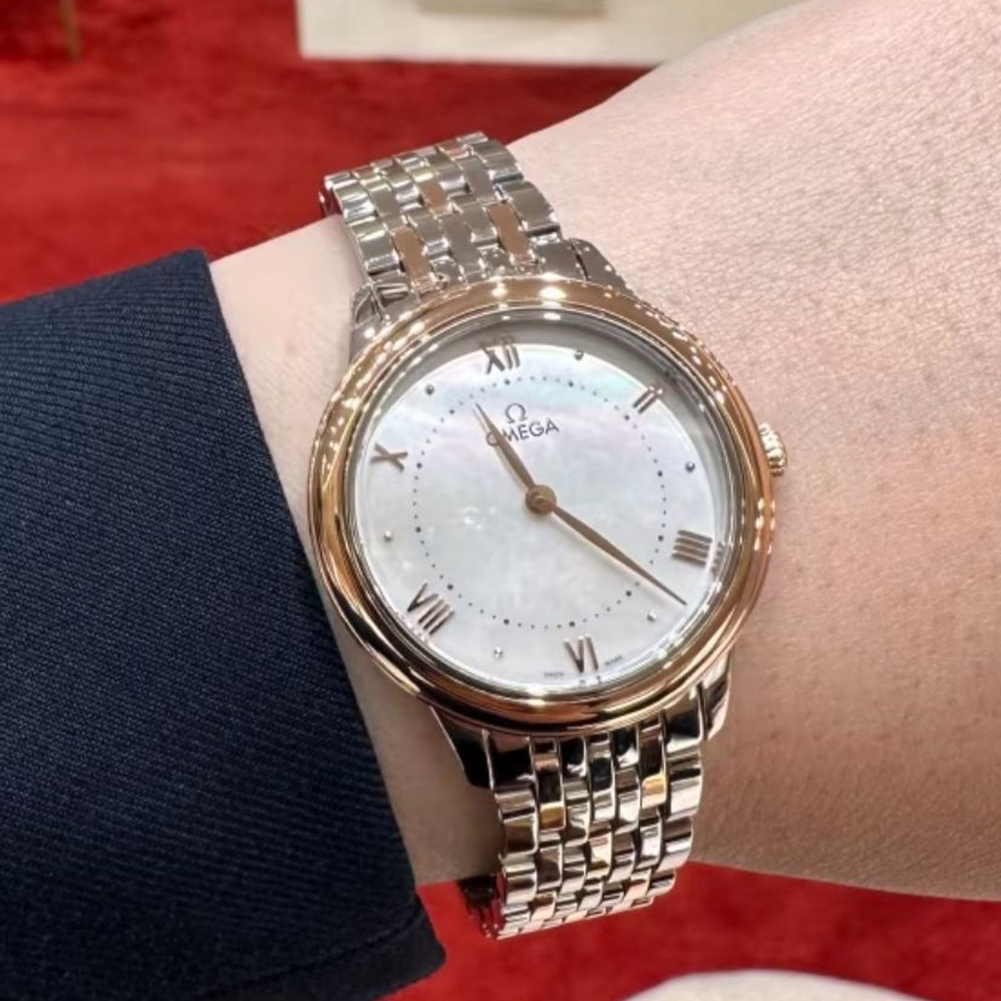 Omega De Ville 434.20.30.60.05.001 (2024) - Wit wijzerplaat 30mm Goud/Staal (1/4)