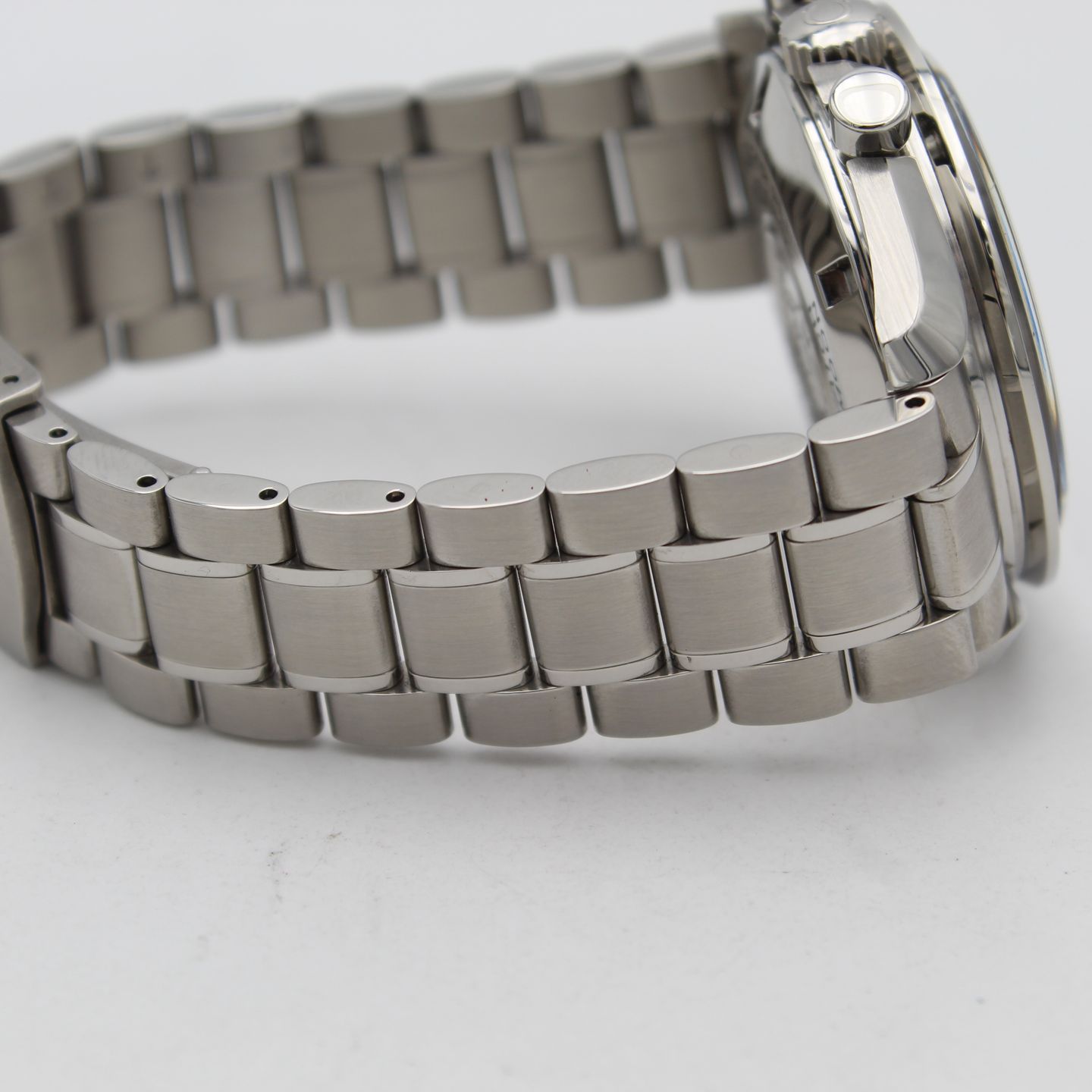 Omega Speedmaster Professional Moonwatch 3570.50.00 (2002) - Black dial 42 mm Steel case (6/8)