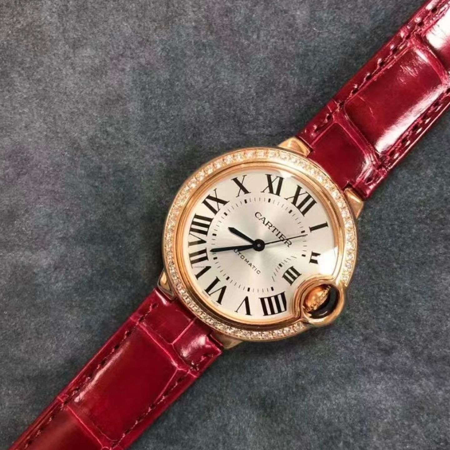 Cartier Ballon Bleu 40mm WJBB0056 (2024) - Zilver wijzerplaat 40mm Roségoud (1/1)