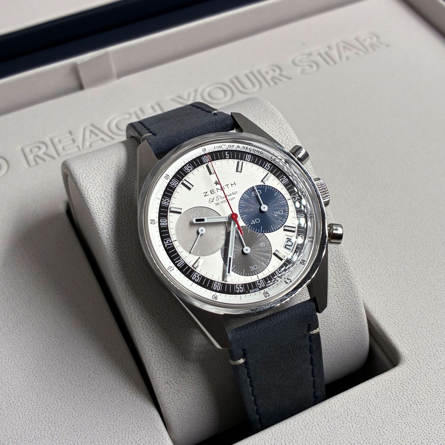 Zenith El Primero Chronomaster 03.3200.3600/69.C902 (2023) - Wit wijzerplaat 38mm Staal (5/6)