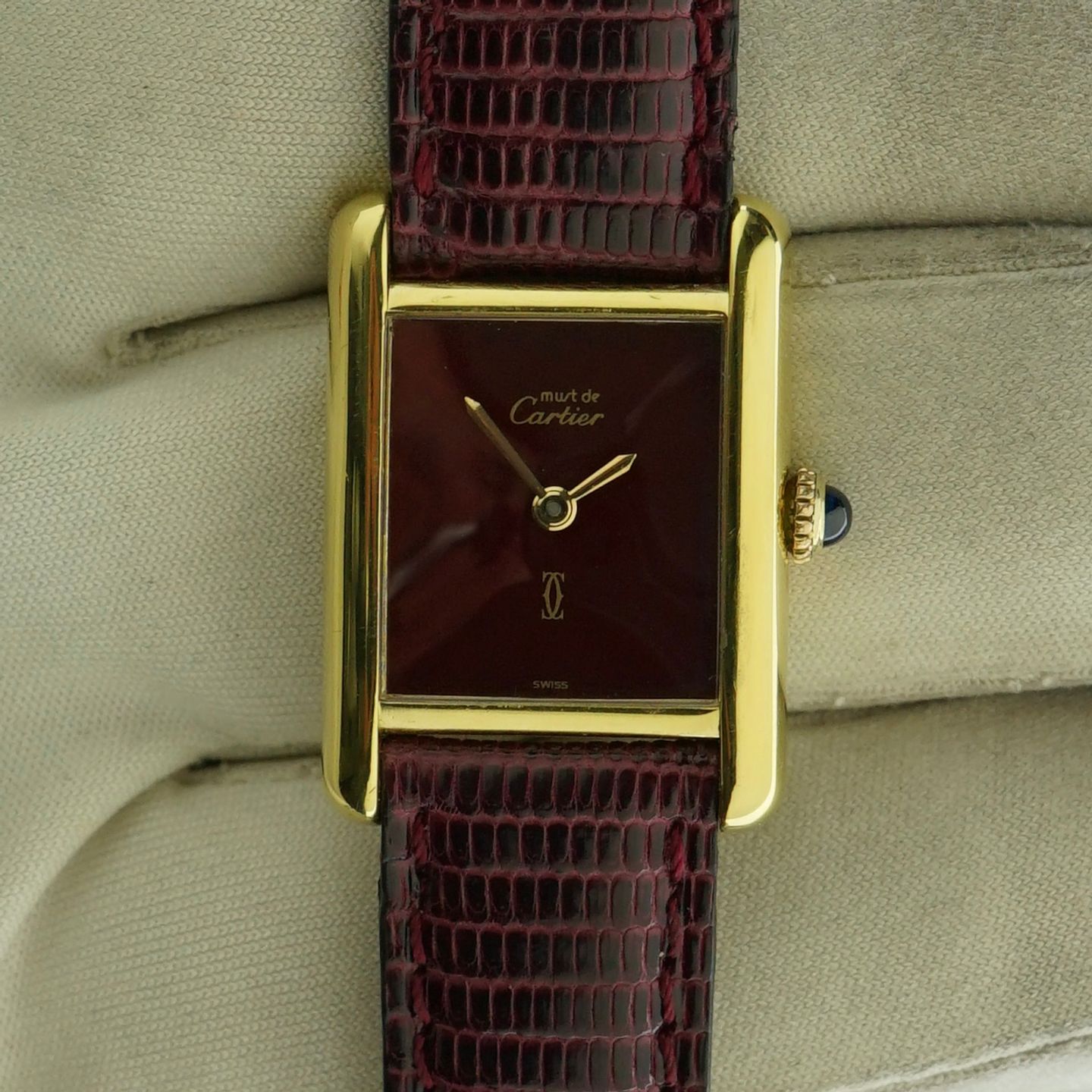 Cartier Tank Vermeil 5057001 (1987) - Red dial 20 mm Silver case (2/8)