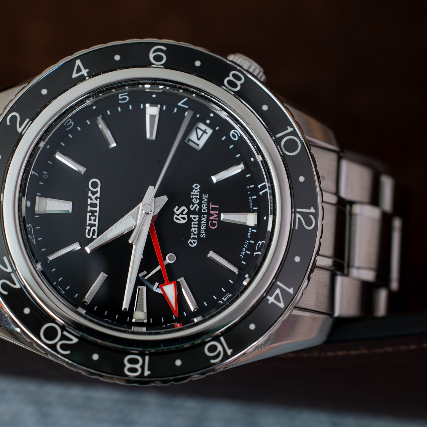 Grand Seiko Sport Collection SBGE001 - (3/5)