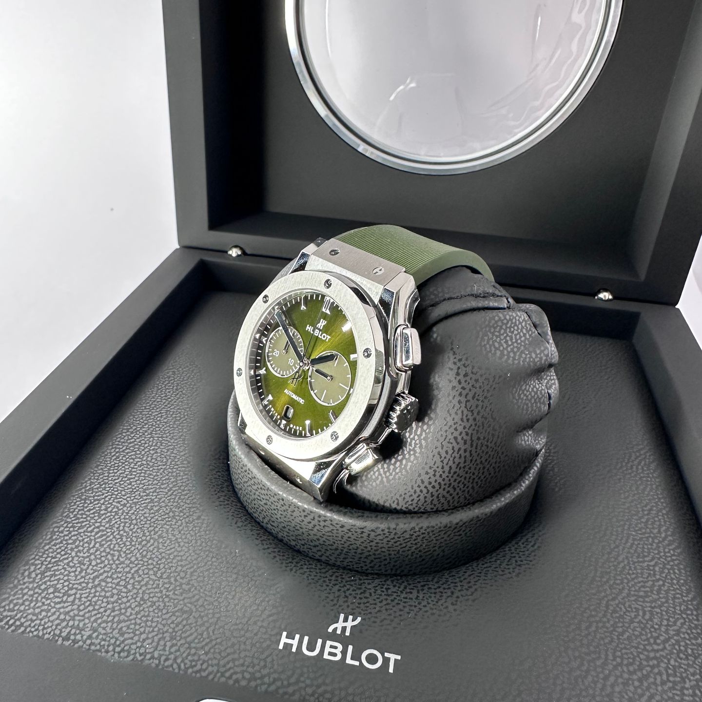 Hublot Classic Fusion Chronograph 541.NX.8970.RX (2024) - Groen wijzerplaat 42mm Titanium (6/8)