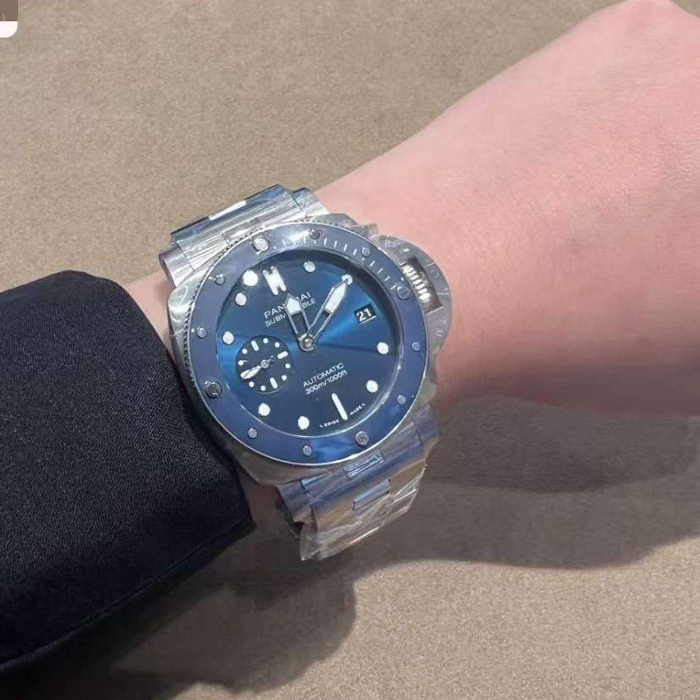 Panerai Luminor Submersible PAM02068 - (1/3)