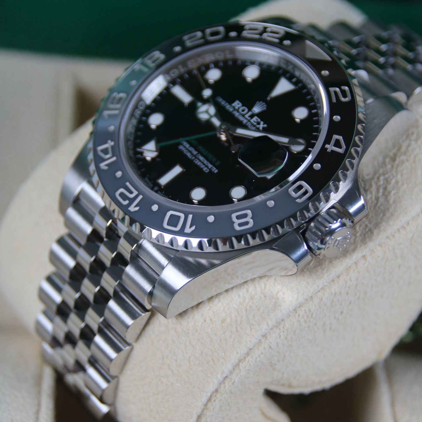 Rolex GMT-Master II 126710GRNR - (4/5)