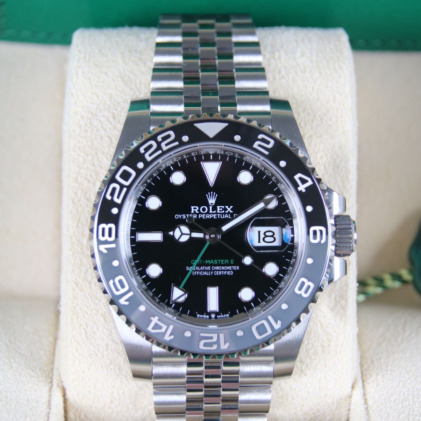 Rolex GMT-Master II 126710GRNR - (1/5)