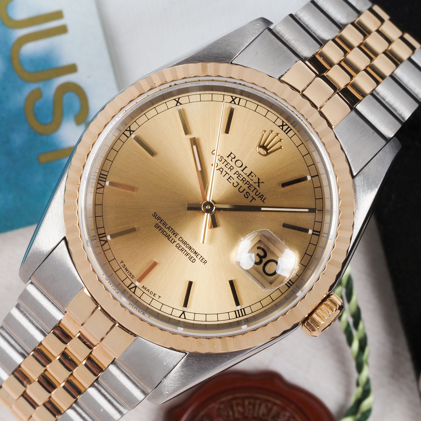Rolex Datejust 36 16233 (1996) - Champagne dial 36 mm Gold/Steel case (1/8)