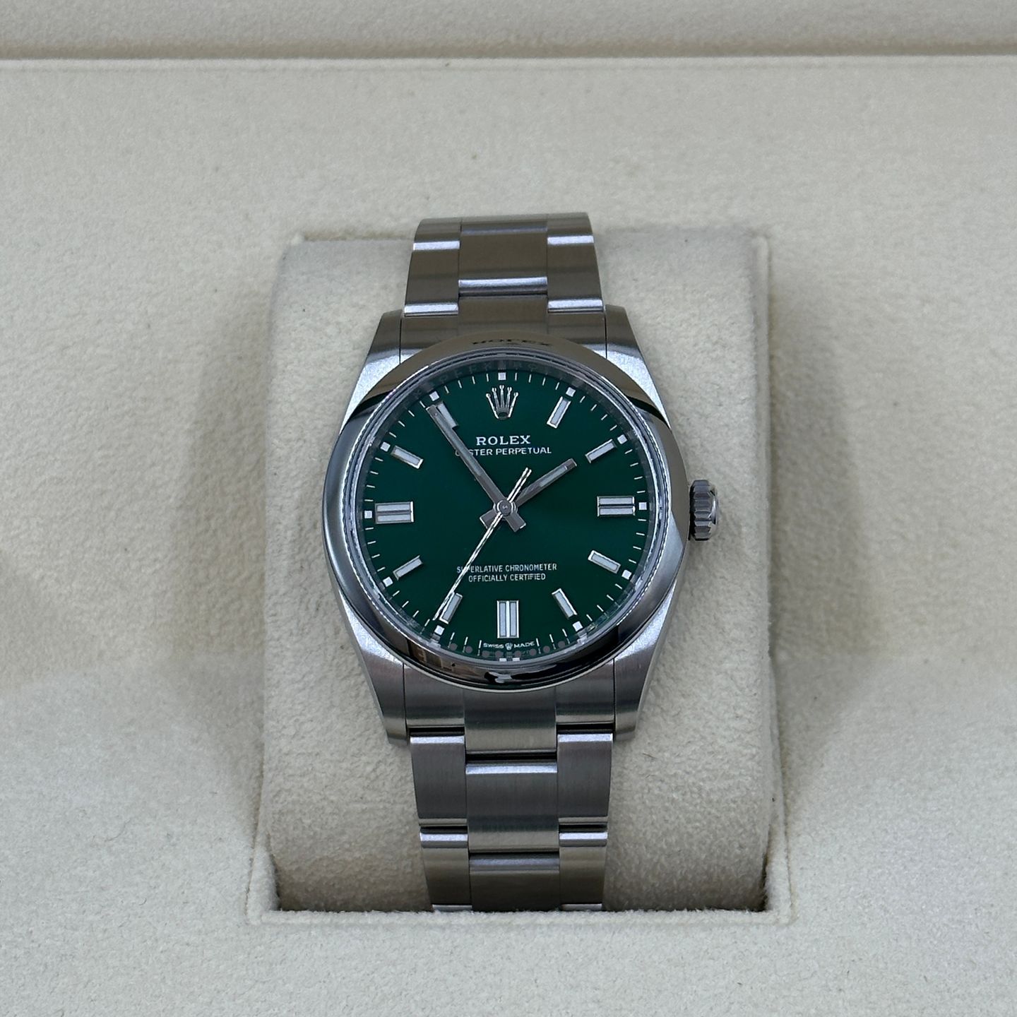 Rolex Oyster Perpetual 36 126000 - (4/8)