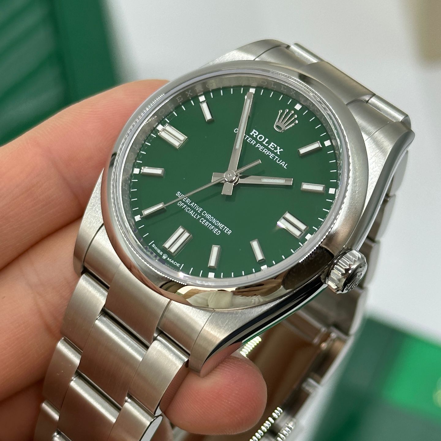 Rolex Oyster Perpetual 36 126000 (2023) - Green dial 36 mm Steel case (8/8)