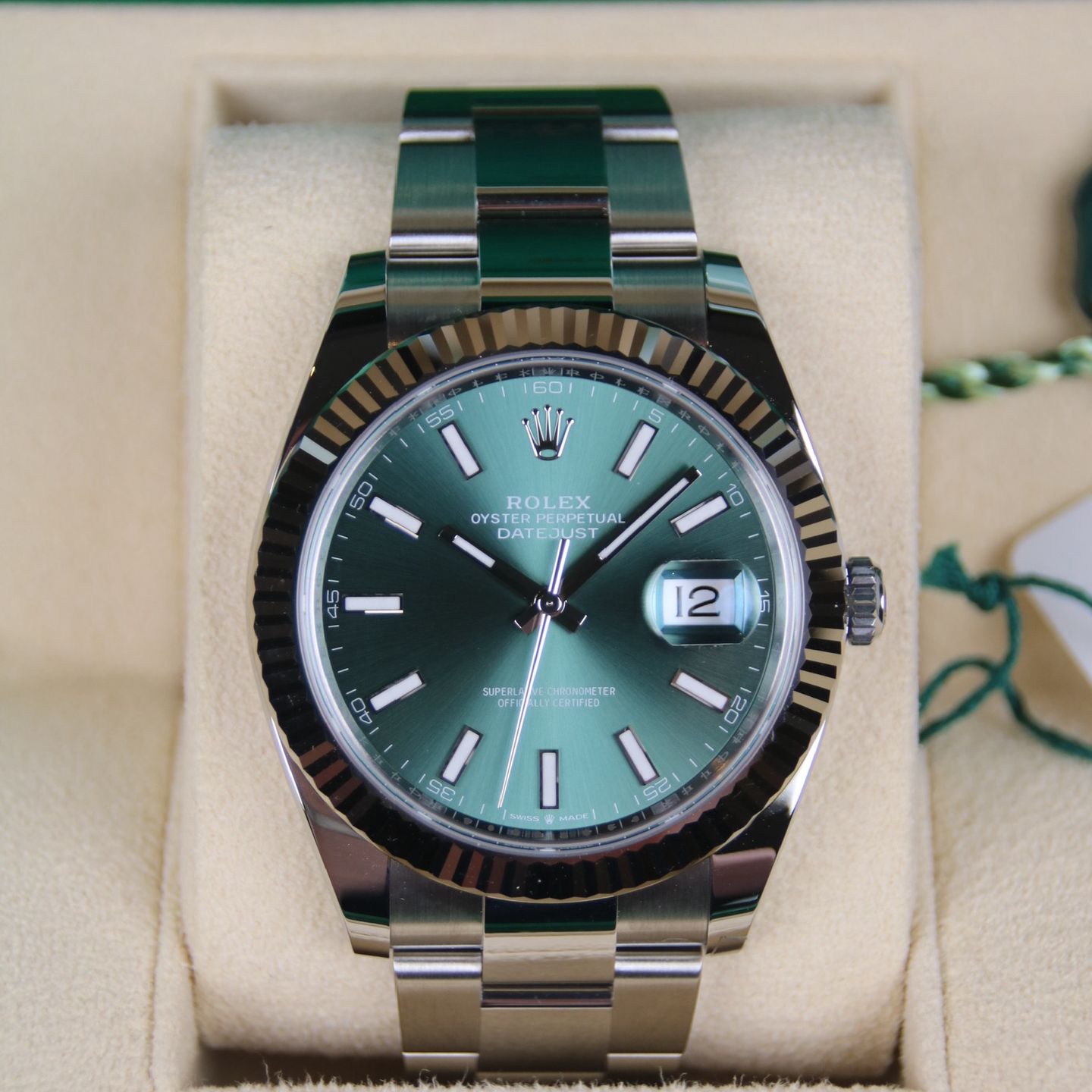 Rolex Datejust 41 126334 (2025) - Groen wijzerplaat 41mm Staal (1/5)