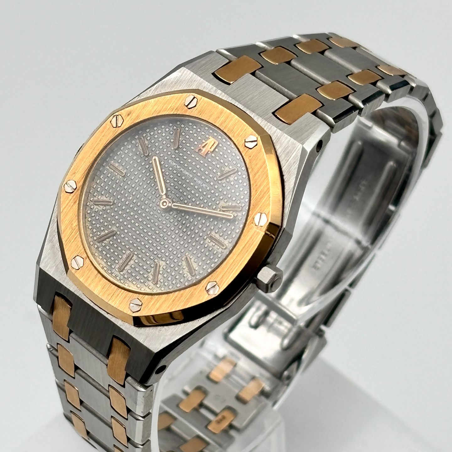 Audemars Piguet Royal Oak 6008SA - (2/8)
