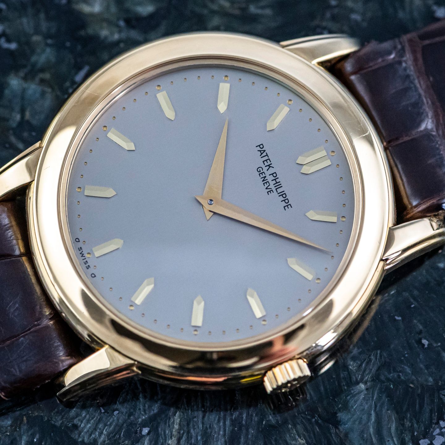 Patek Philippe Calatrava 5032J (1995) - Zilver wijzerplaat 36mm Geelgoud (1/8)