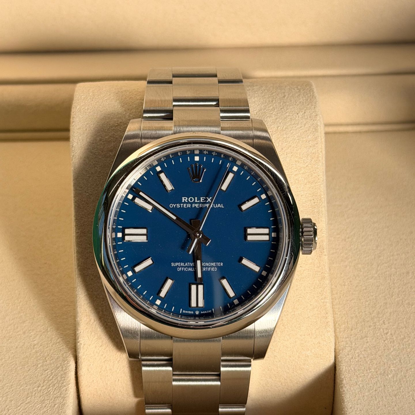 Rolex Oyster Perpetual 41 134300 - (2/8)