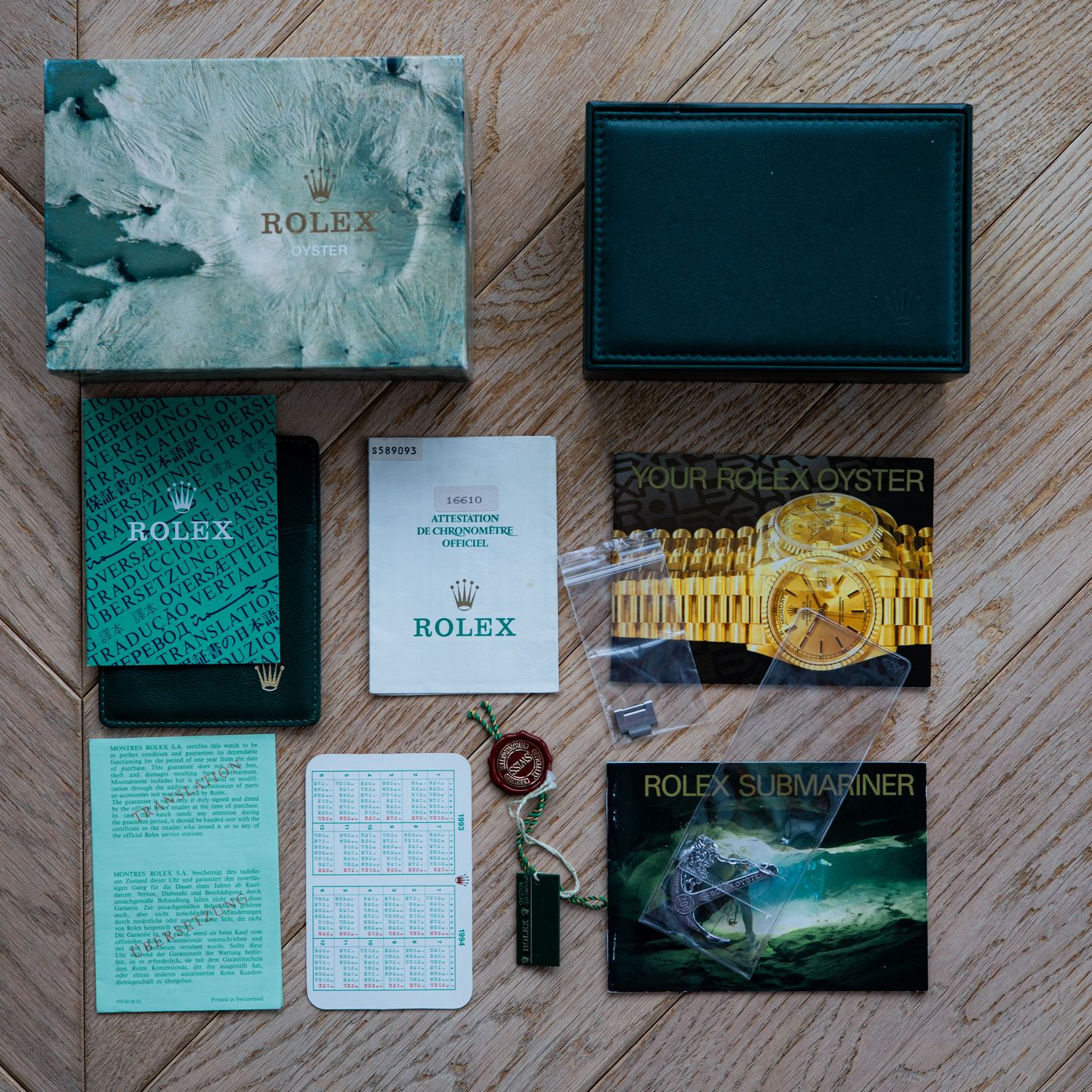 Rolex Submariner Date 16610 - (8/8)