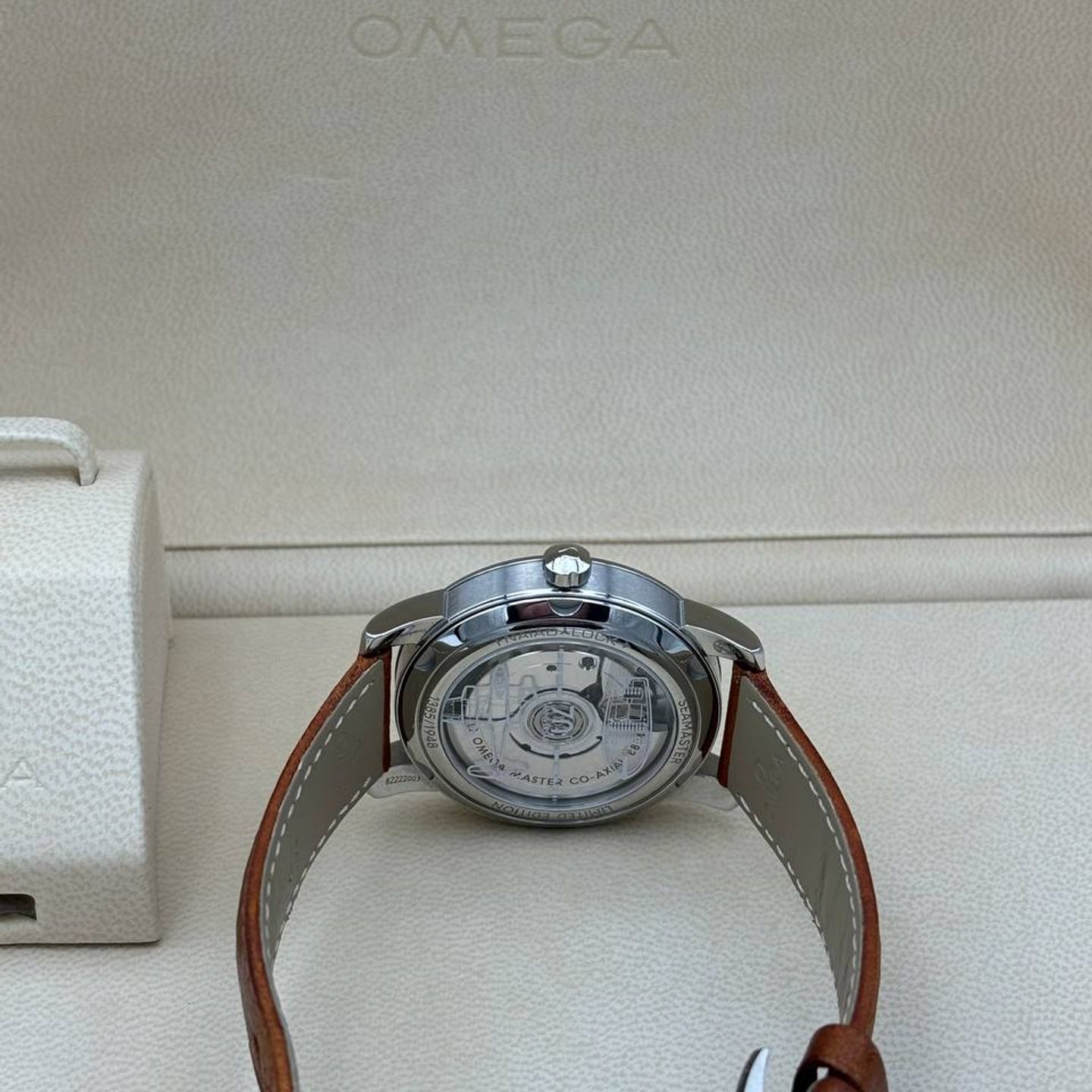 Omega Museum 511.12.38.20.02.001 (2019) - Silver dial 38 mm Steel case (5/5)