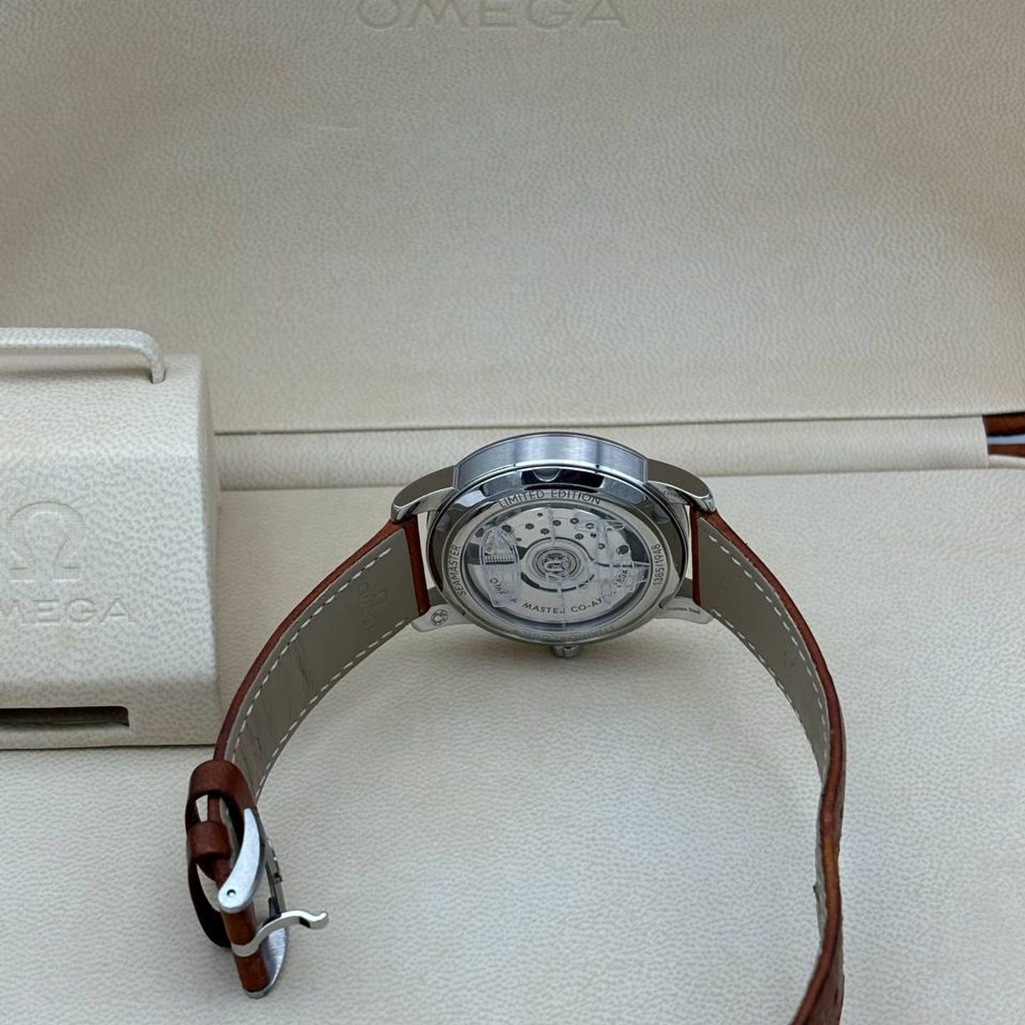Omega Museum 511.12.38.20.02.001 (2019) - Silver dial 38 mm Steel case (4/5)