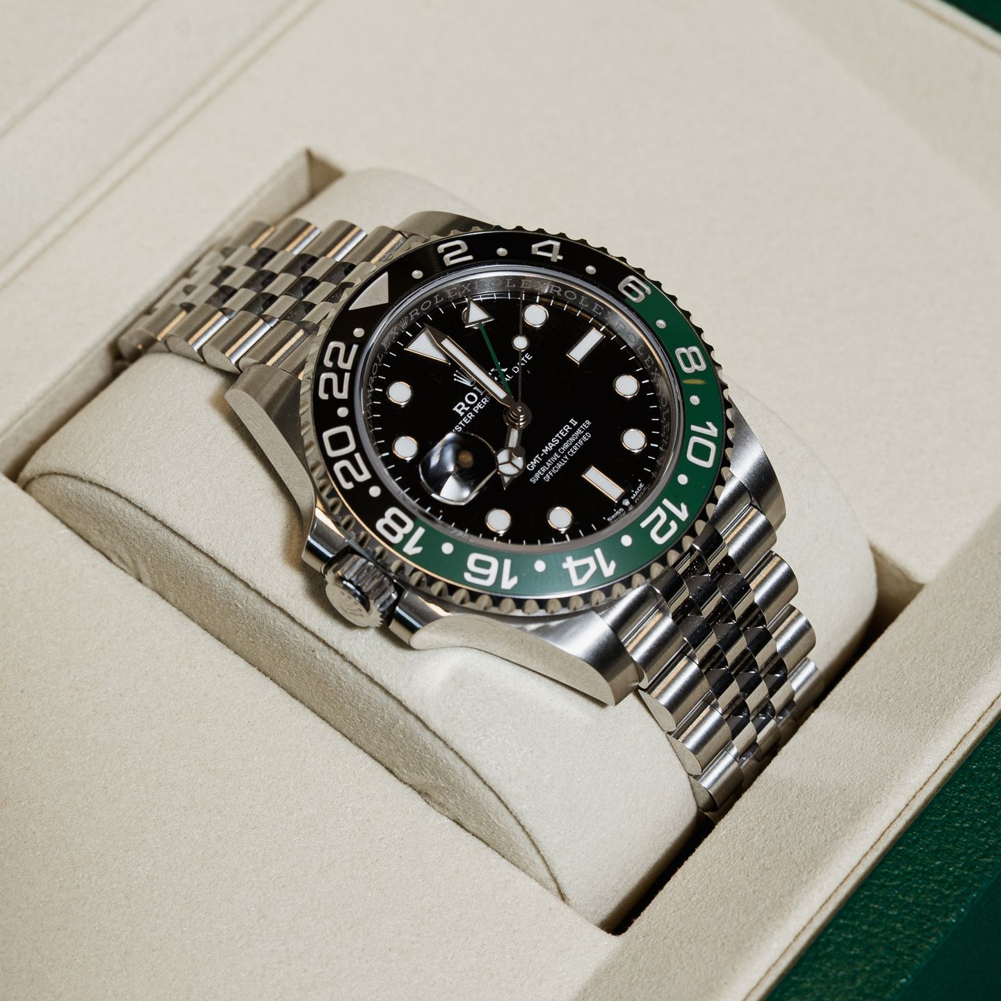 Rolex GMT-Master II 126720VTNR (2025) - Black dial 40 mm Steel case (8/8)