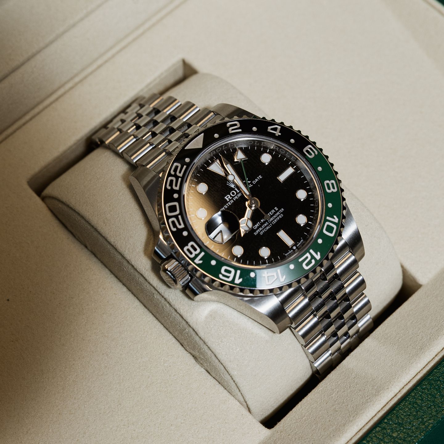 Rolex GMT-Master II 126720VTNR (2025) - Black dial 40 mm Steel case (3/8)