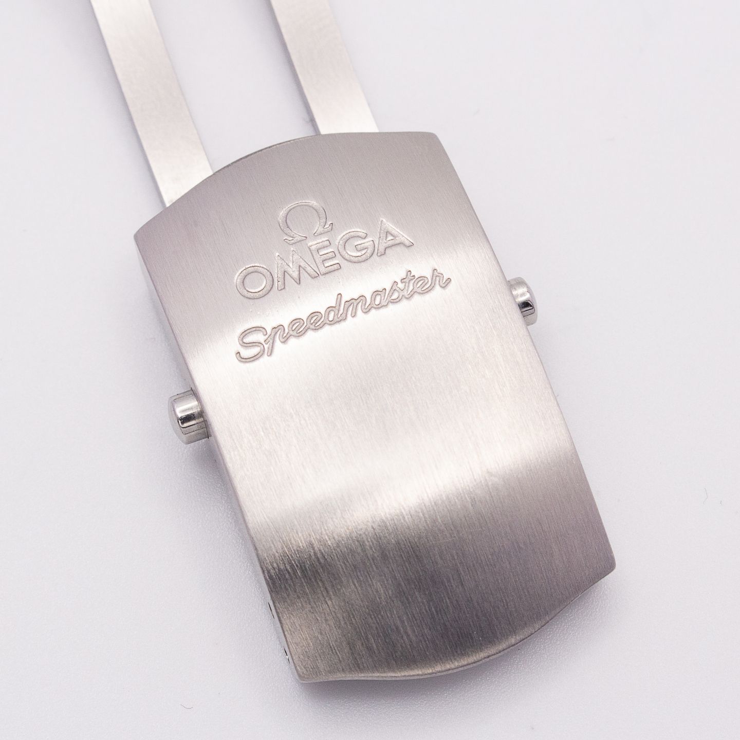 Omega Speedmaster Racing 326.30.40.50.02.001 - (6/8)