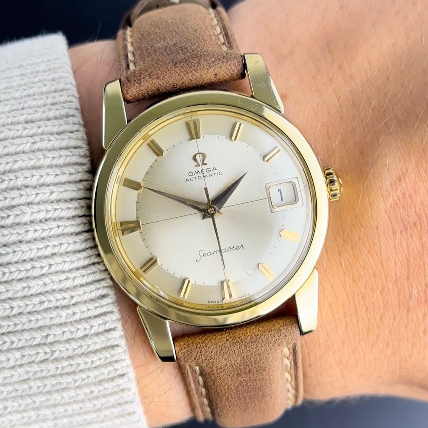 Omega Seamaster 165.009 (1962) - White dial 34 mm Gold/Steel case (2/8)