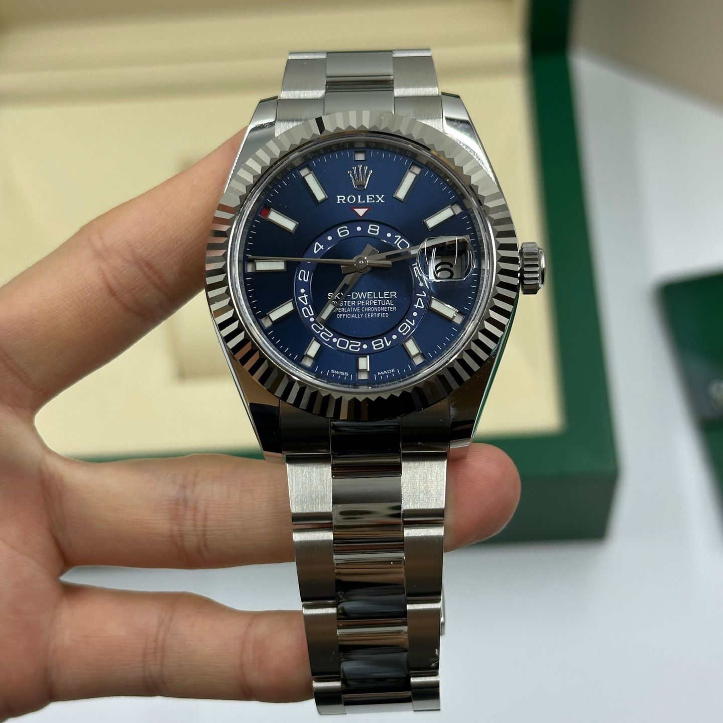 Rolex Sky-Dweller 326934 326934 BLUE OYS (2024) - Onbekend wijzerplaat 42mm Staal (1/4)