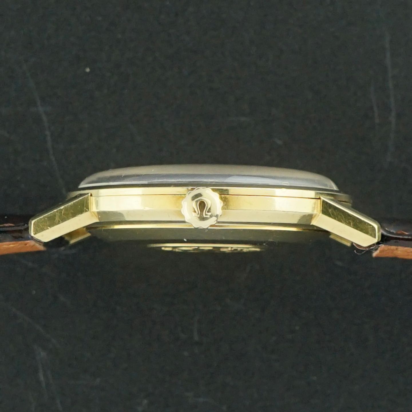 Omega Seamaster 166.020 (1963) - White dial 34 mm Yellow Gold case (4/8)