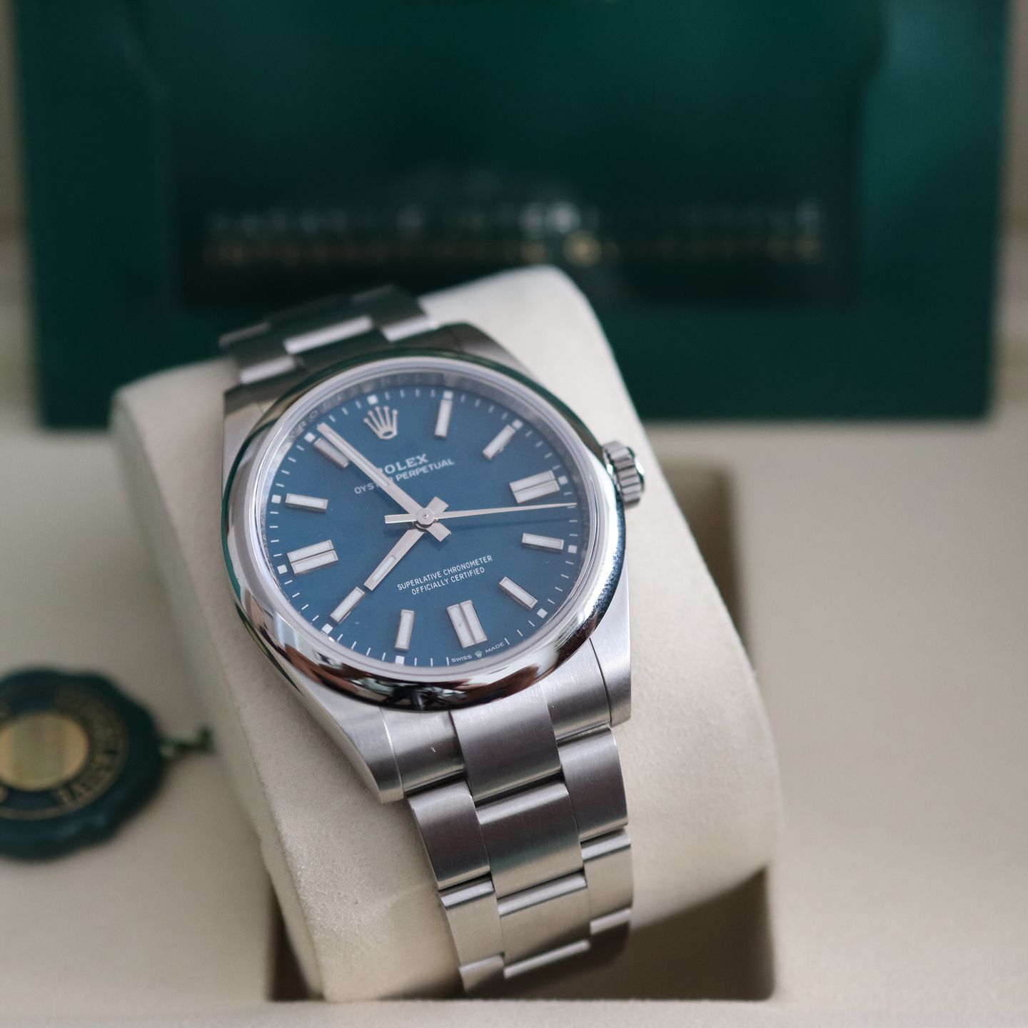 Rolex Oyster Perpetual 41 134300 (2025) - Blue dial 41 mm Steel case (6/8)